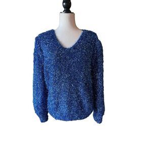 Vintage HAND knit vintage 80s metallic look sweater blue size M